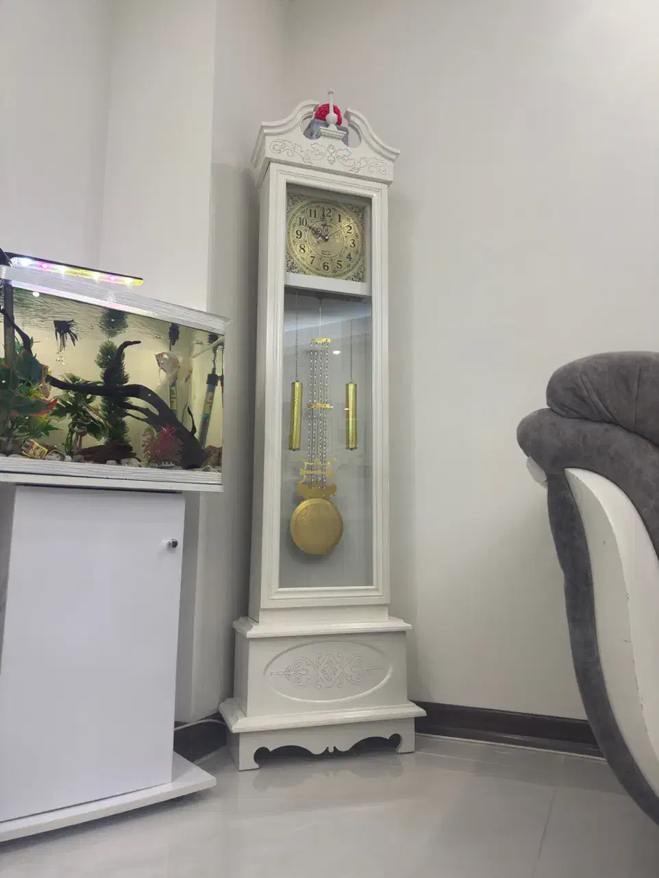 ساعت دیواری ایستاده|ساعت دیواری و تزئینی|تهران, شهرک چیتگر|دیوار