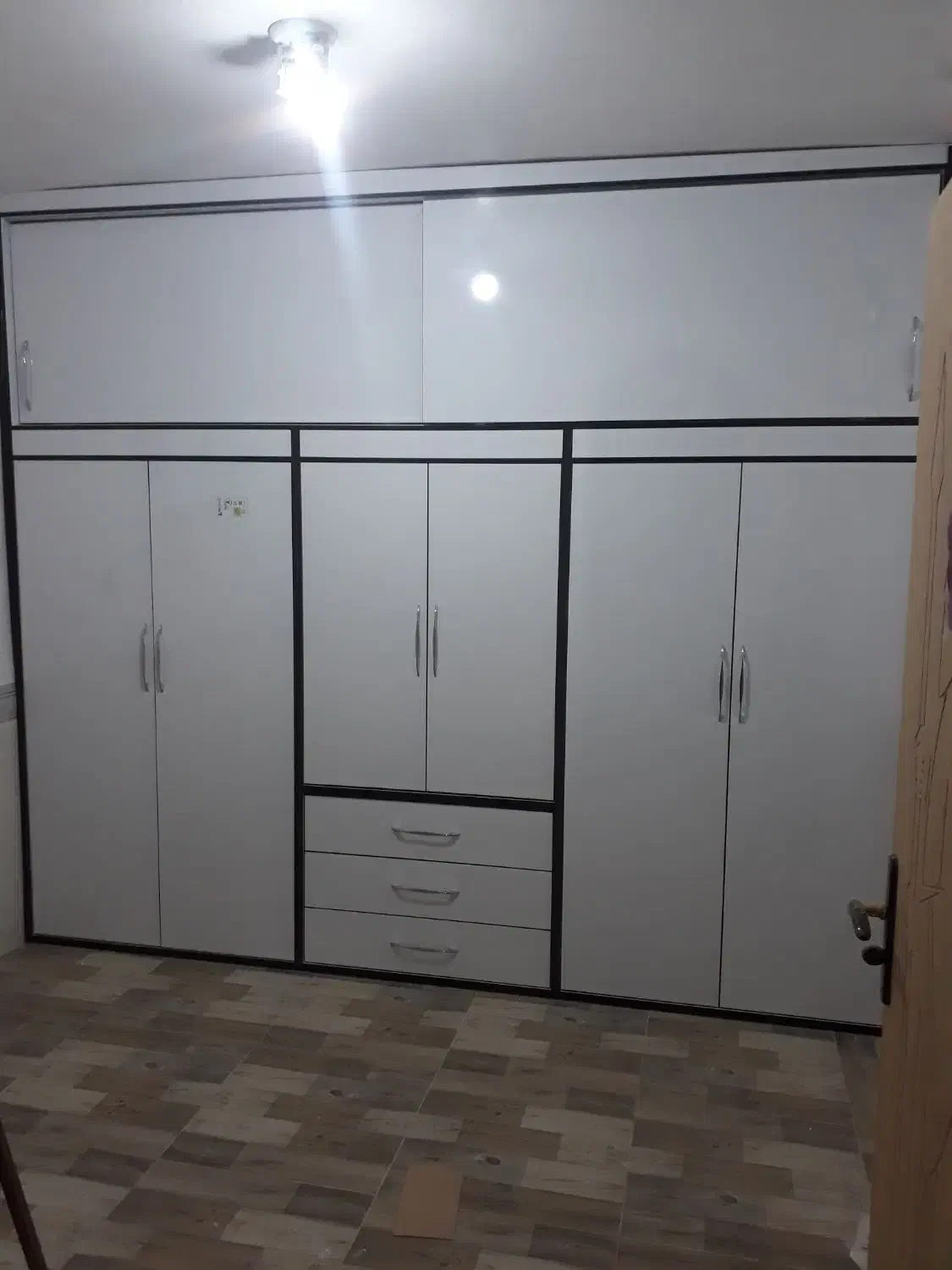 ساخت انواع کمد دیواری|جاکفشی، کمد، دراور|لنجان, |دیوار