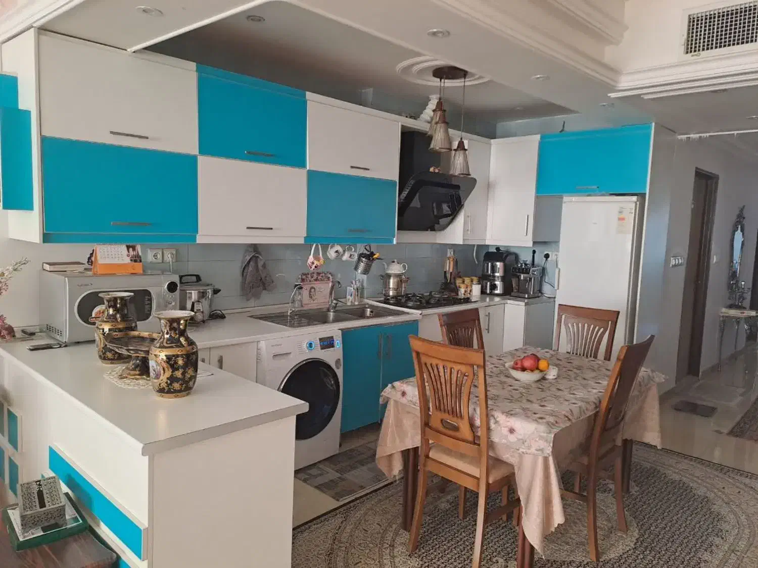 تک واحدی ۳ خوابه ۱۳۰ متر هنرستان، دو کله نورگیر|فروش آپارتمان|قم, قلعه عموحسین|دیوار