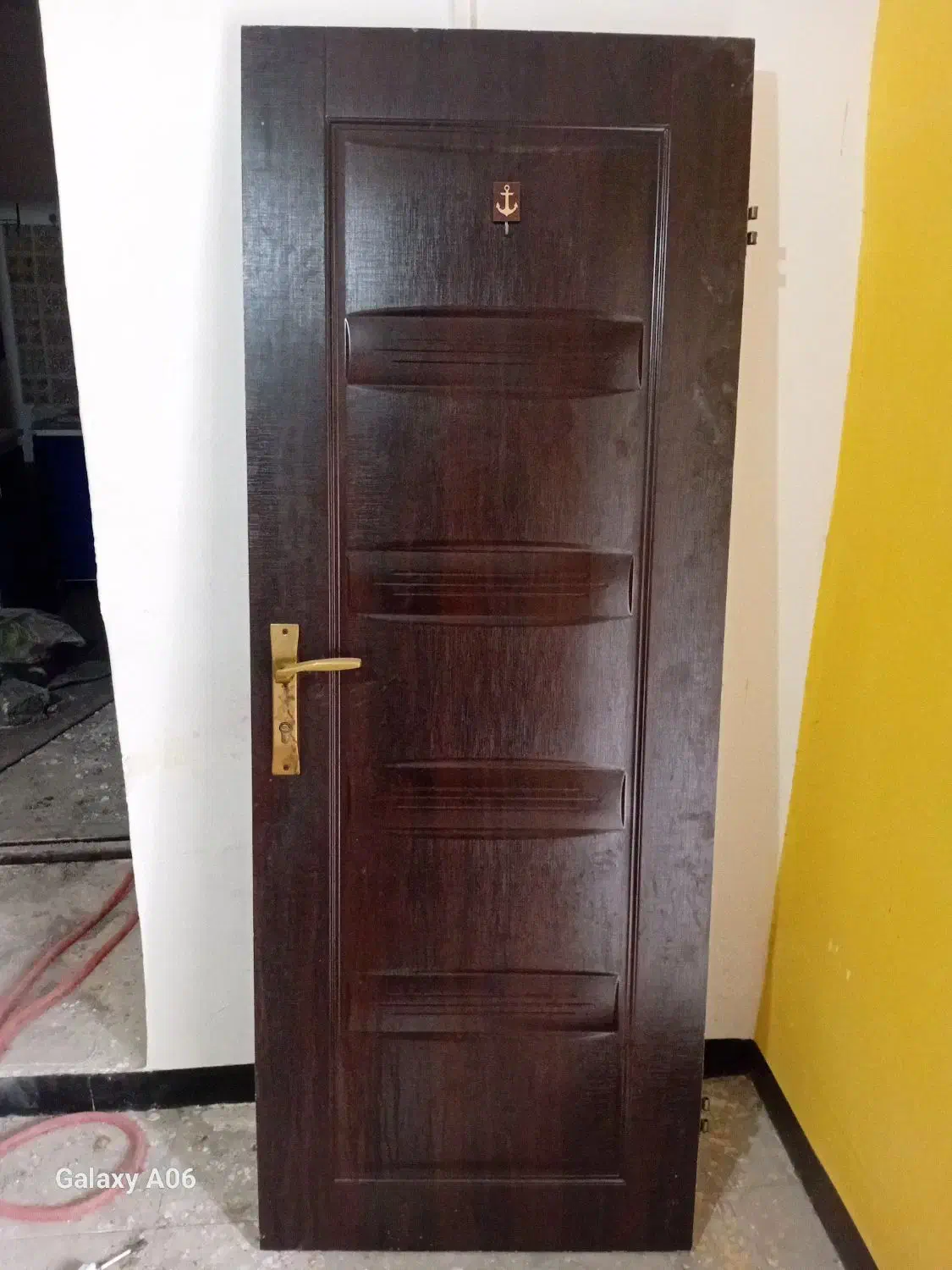 درب چوبی سرویس|مصالح و تجهیزات ساختمان|کرمان, |دیوار