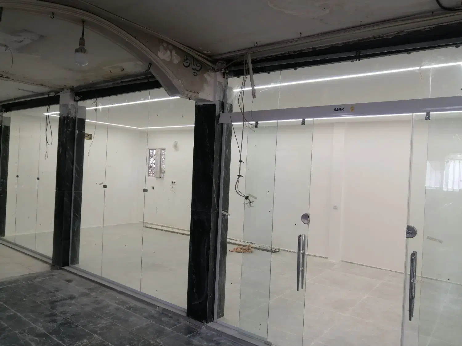 اجاره تعدادی محدودی مغازه طبقه دوم پاساژ صدف|اجارهٔ مغازه و غرفه|شیراز, وصال|دیوار