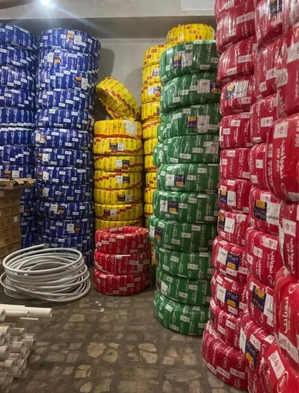 فروش لوله و اتصالات پنج لایه نیوپایپ ۲۰ درصد|مصالح و تجهیزات ساختمان|تهران, فلسطین (میدان انقلاب)|دیوار