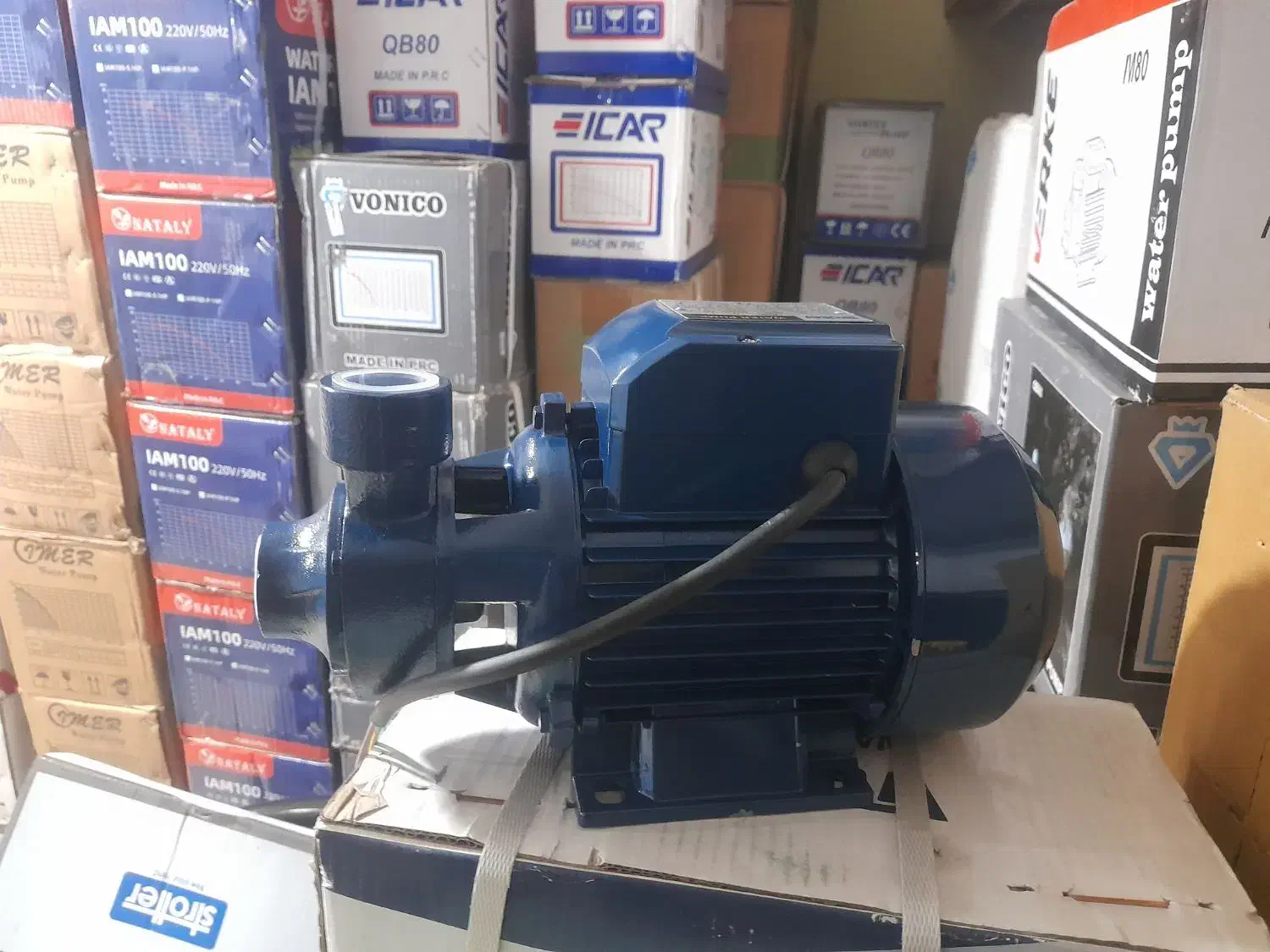 پمپ آب یک اسب مدل QB80 آبدهی تا طبقه ۷|مصالح و تجهیزات ساختمان|مشهد, هدایت|دیوار