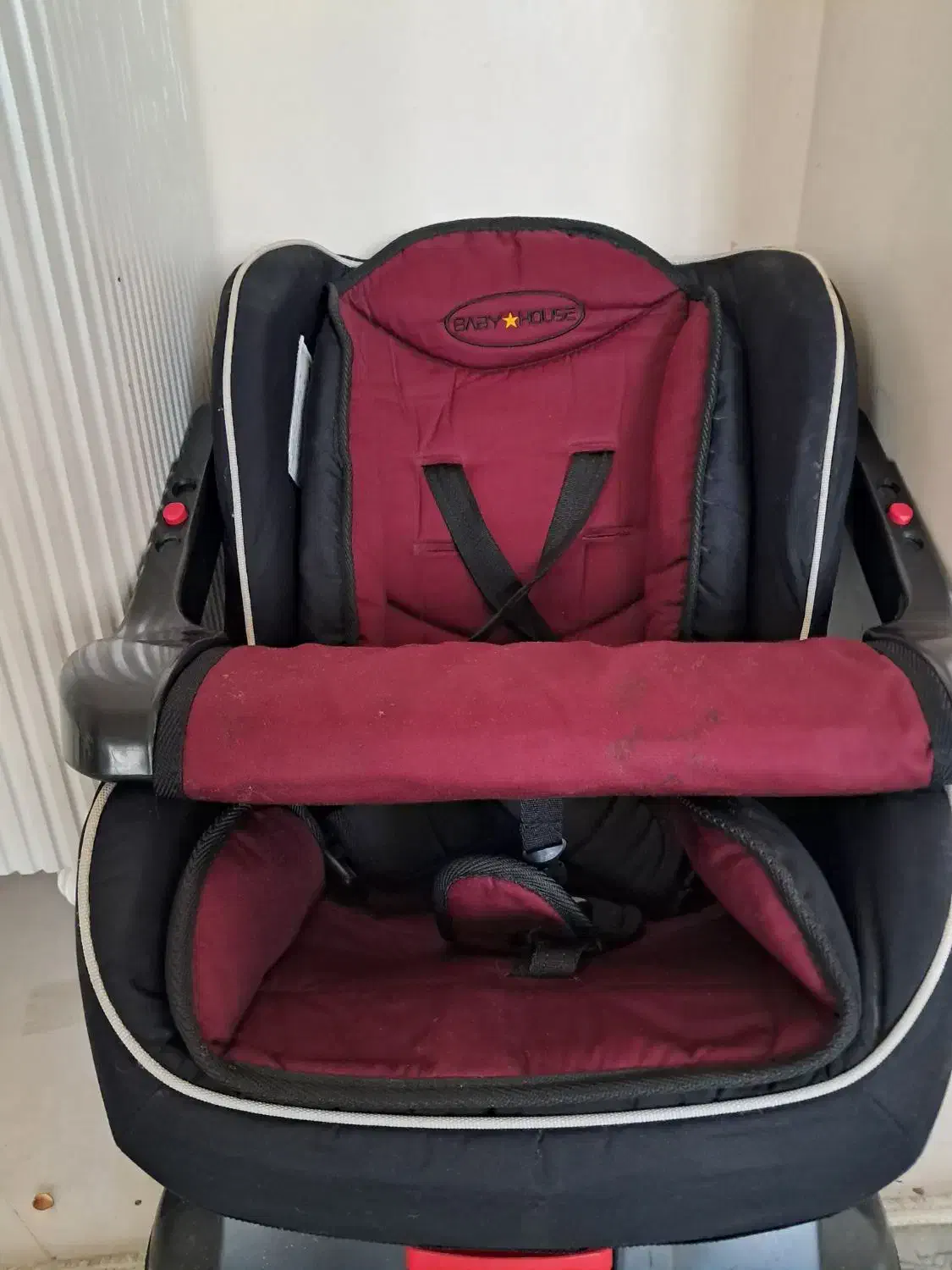 صندلی ماشین کودک|تخت و صندلی بچه|ری, دیلمان|دیوار