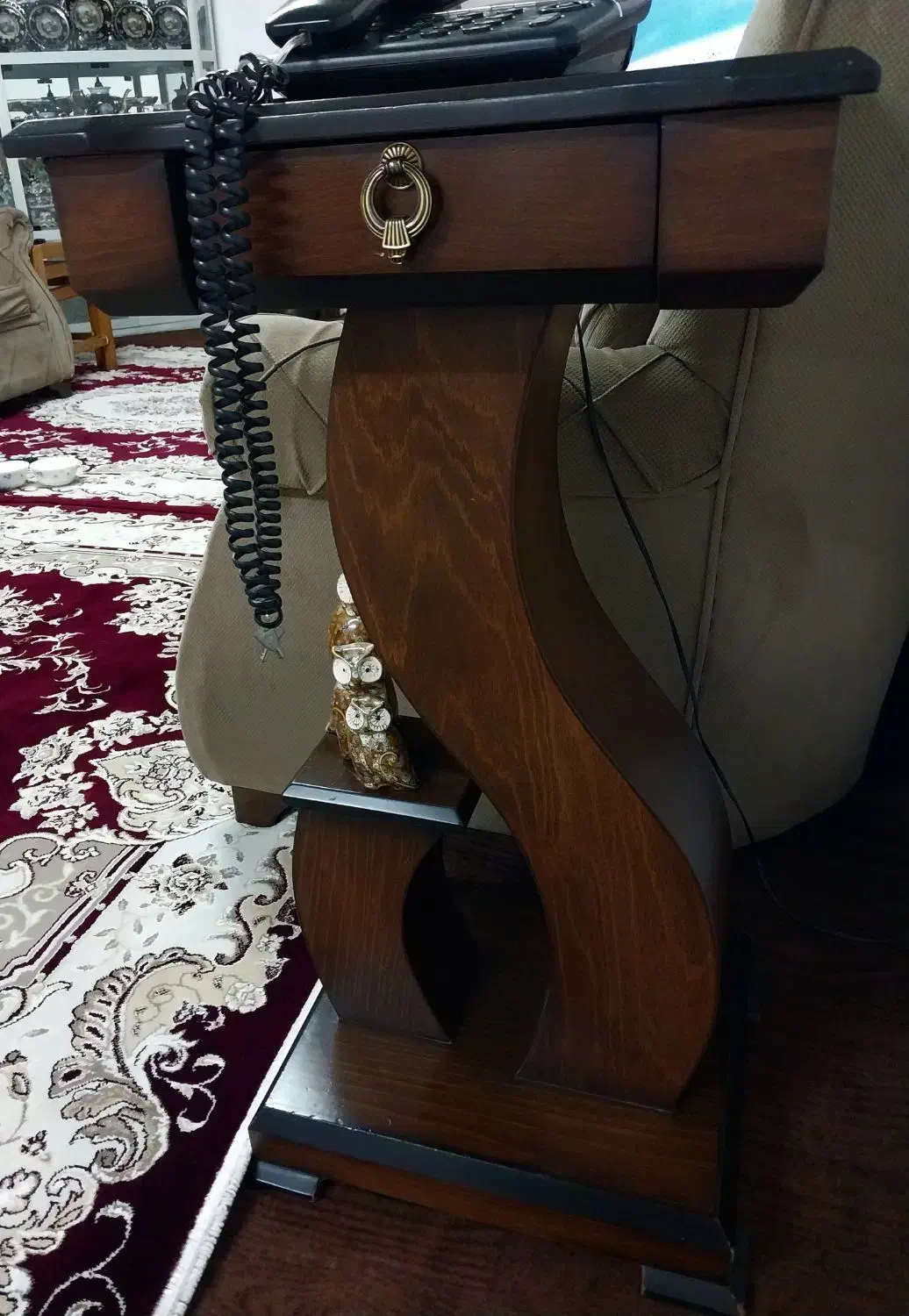 میز تلفن|میز تلفن|تالش, هشتپر|دیوار