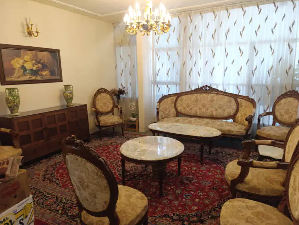 مبل فرهی قدیمی|مبلمان خانگی و میز عسلی|تهران, فدک|دیوار