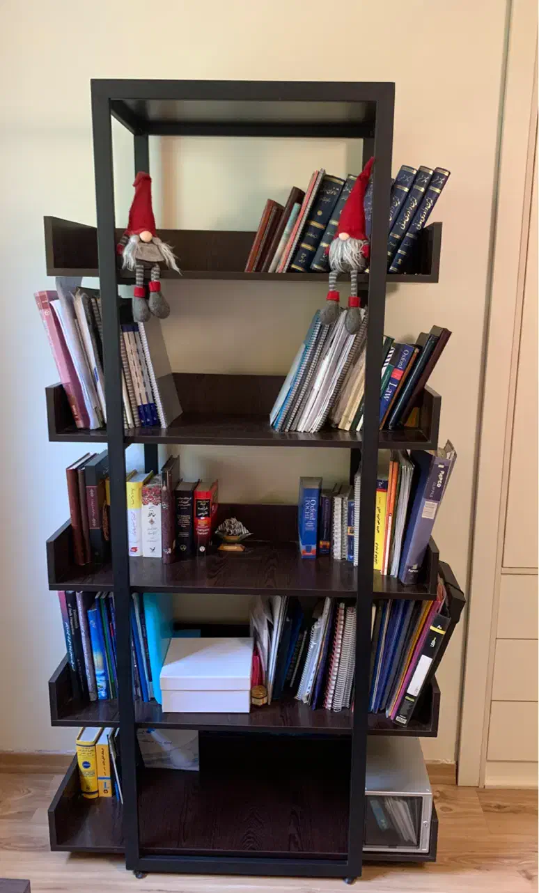 کتابخانه مدرن سبک مینیمال|کتابخانه، شلف، قفسه‌های دیواری|تهران, شهرک آپادانا|دیوار