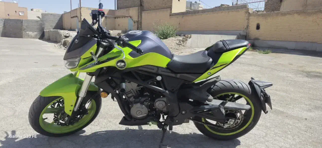 qj srk 250|موتورسیکلت|اصفهان, عسگریه|دیوار