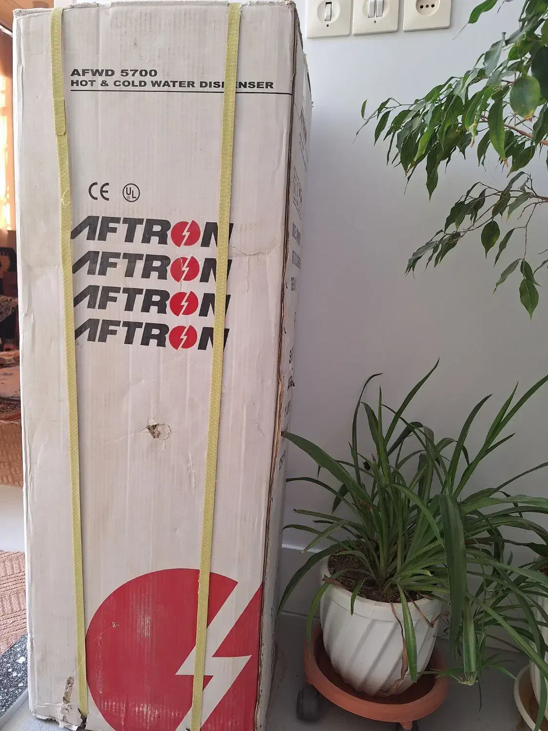 آبسردکن افترون AFWD 5700- اصل کره کاملا پلمپ، و نو|آب‌سردکن و تصفیه آب|شاهین‌شهر, مخابرات (شهید بهشتی)|دیوار