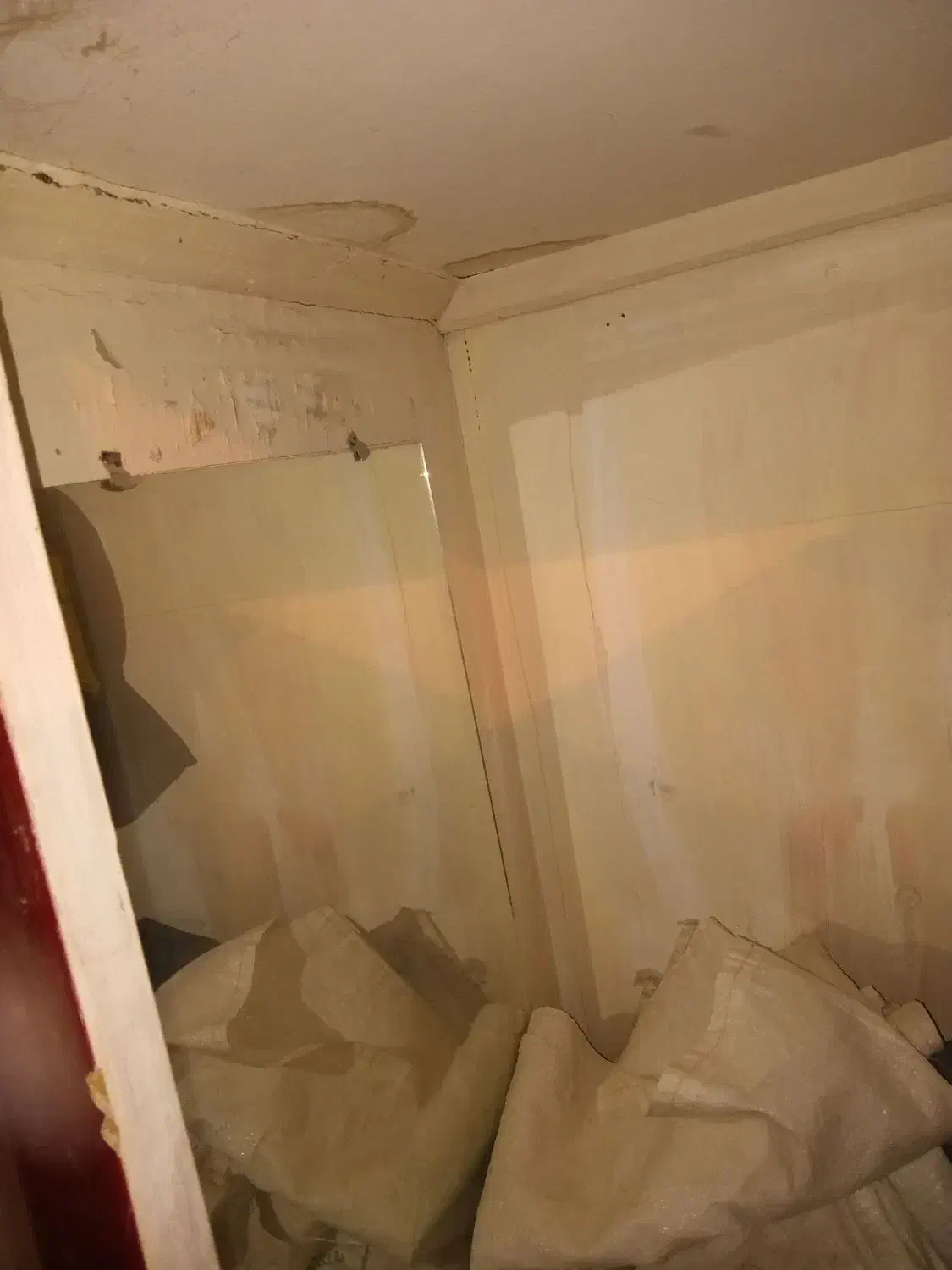 اتاق پروف پوشاک سالم مناسب فروشگاه|فروشگاه و مغازه|جوین, |دیوار