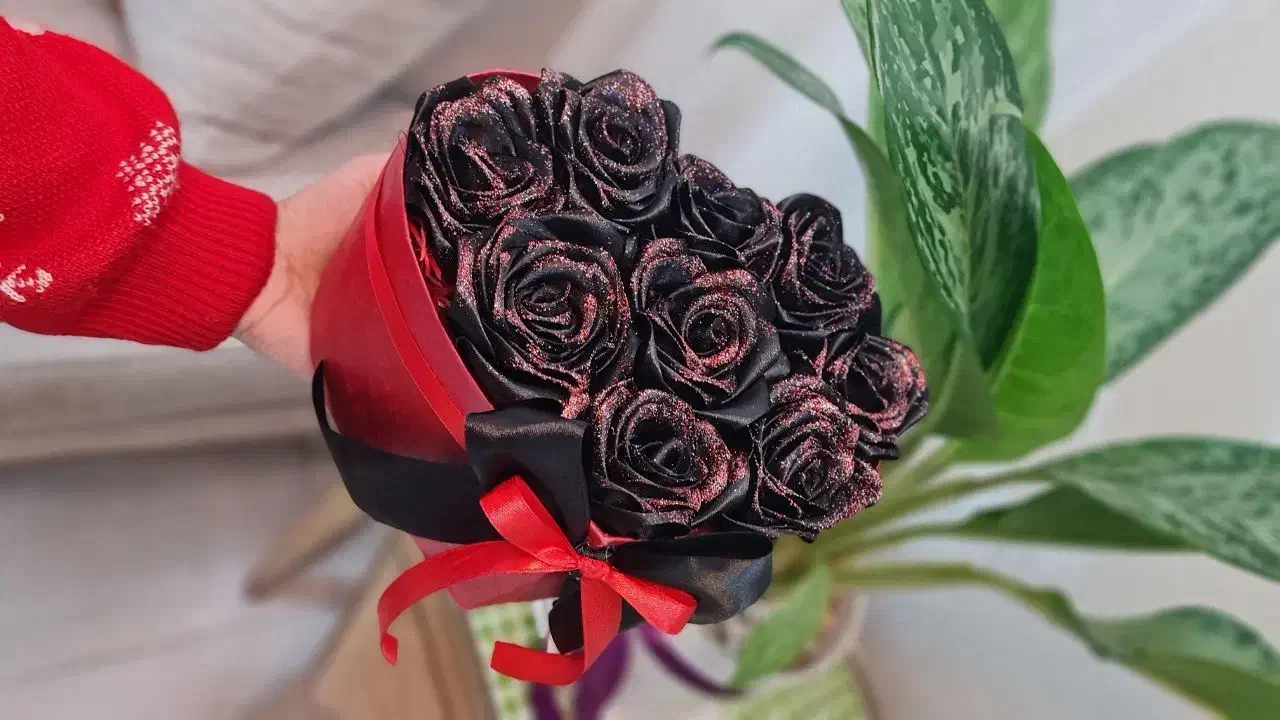 باکس ولنتاین|گل مصنوعی|پاکدشت, پاکدشت (مامازند)|دیوار