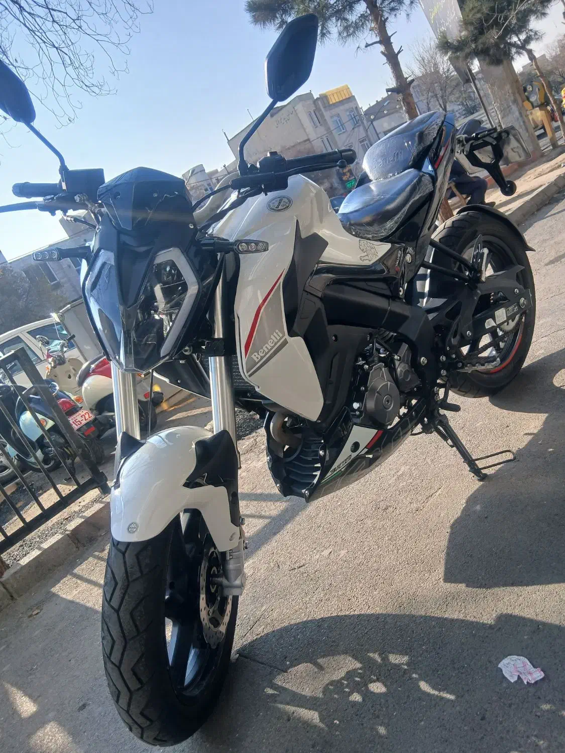 بنلی ۱۸۰/ اقساطی درحد خشک|موتورسیکلت|تبریز, |دیوار