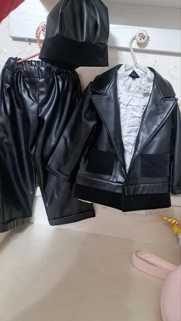 ست کت شلوار و کلاه چرم|لباس|مشهد, هنرور|دیوار