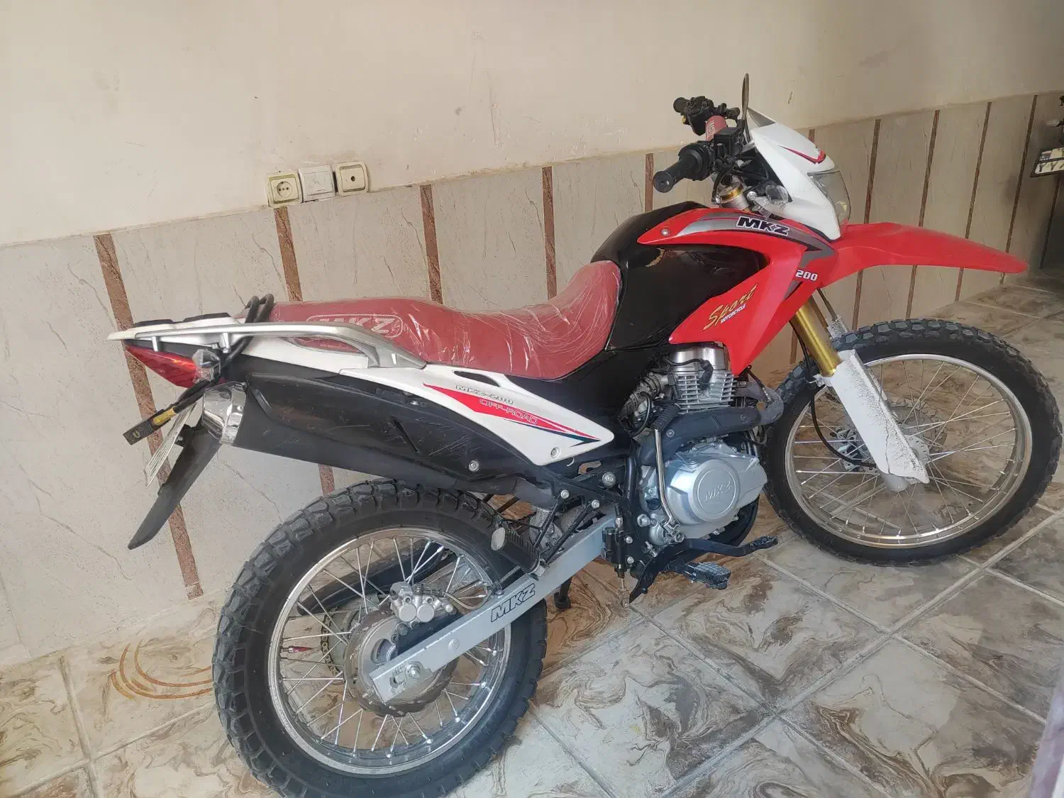 موتور تریل mkz فروش یا معاوضه|موتورسیکلت|مشهد, طبرسی شمالی|دیوار