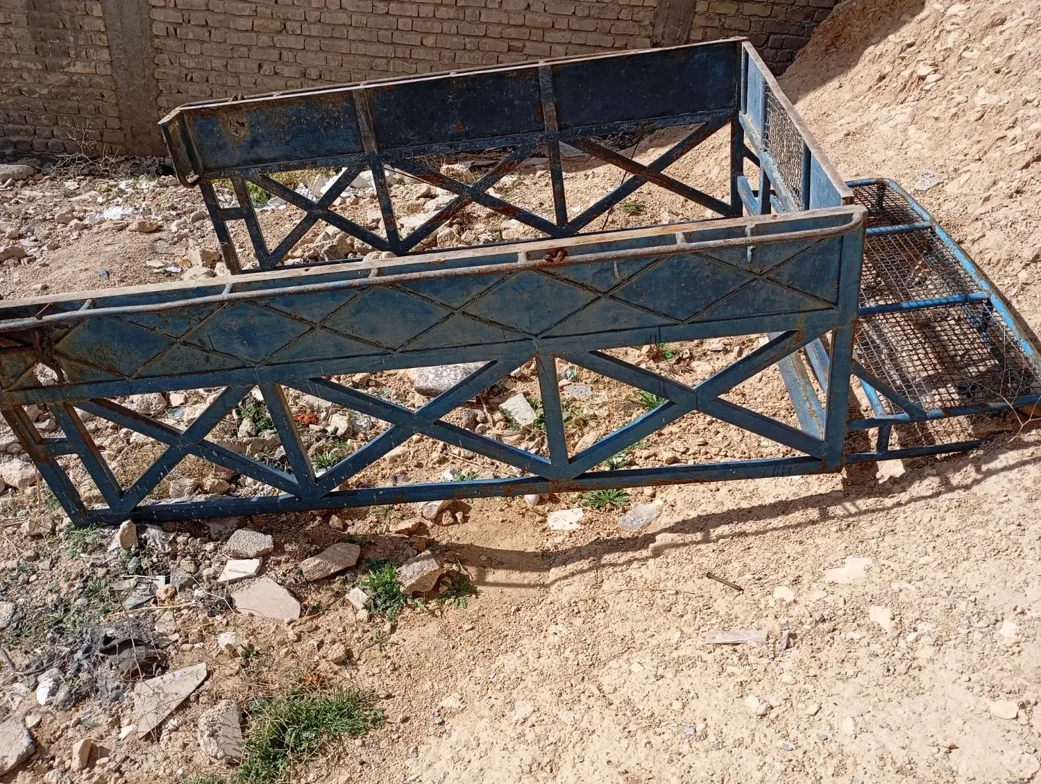 اتاق نیسان و مزدا|قطعات یدکی و لوازم جانبی|شیراز, پایانه مسافربری سعدی|دیوار