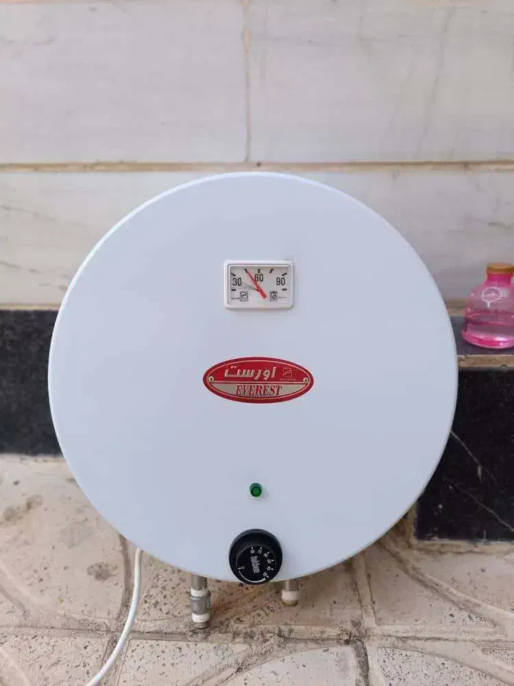 آبگرمکن دیواری اورست|آبگرمکن، پکیج، شوفاژ|ابهر, |دیوار
