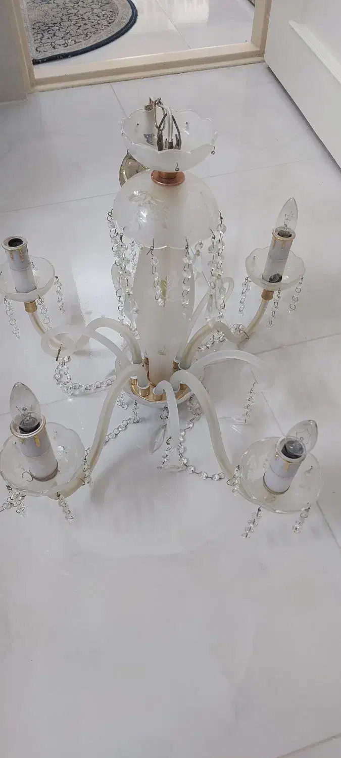 لوستر قدیمی|لوستر و چراغ آویز|اصفهان, سرچشمه|دیوار