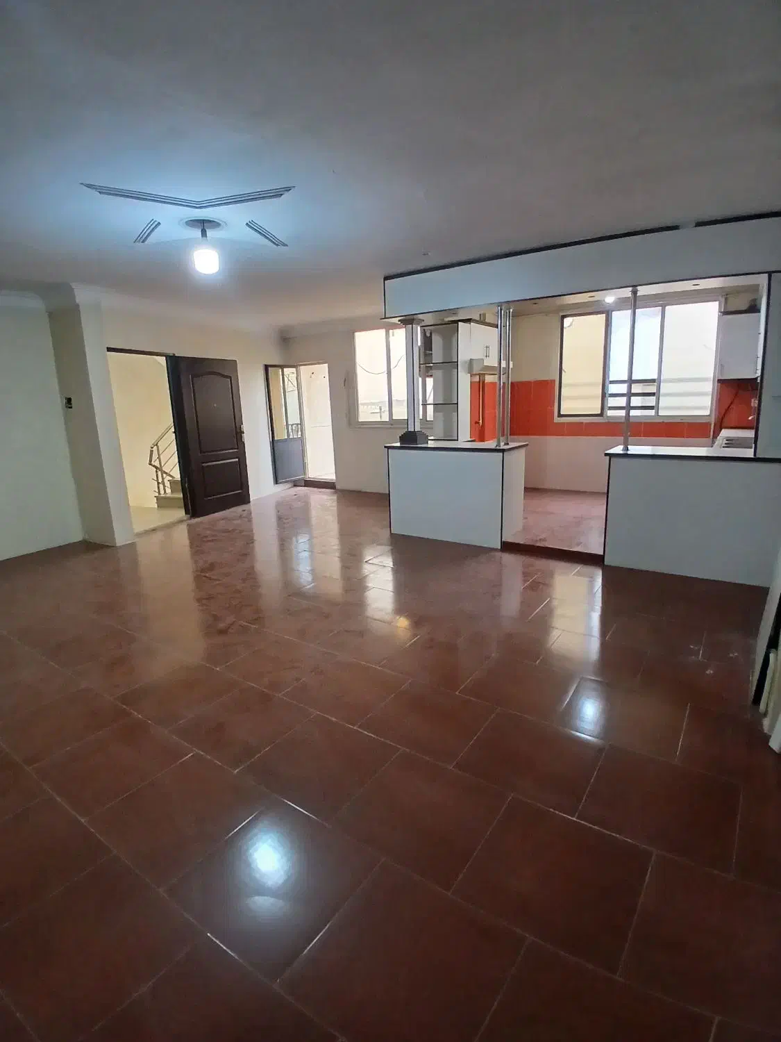 واحد ۹۵ متری زیر قیمت|فروش آپارتمان|مشکیندشت, |دیوار