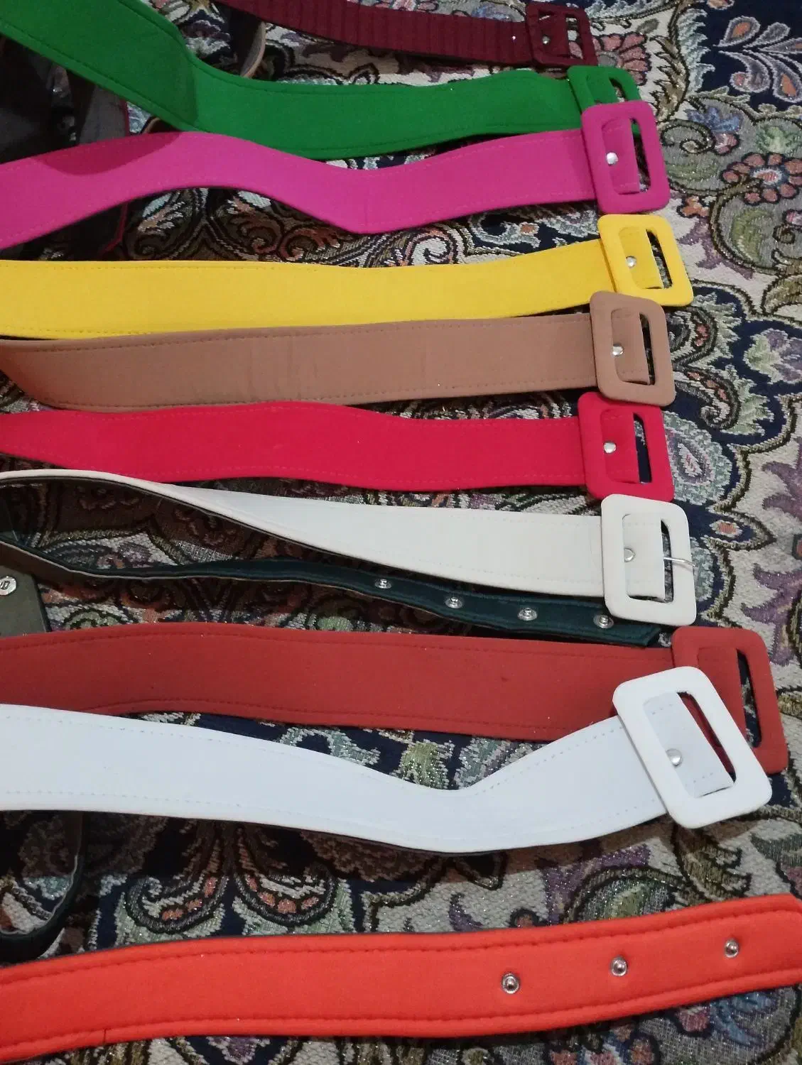 تعدادی کمربند زنانه|کیف، کفش، کمربند|کرمان, |دیوار