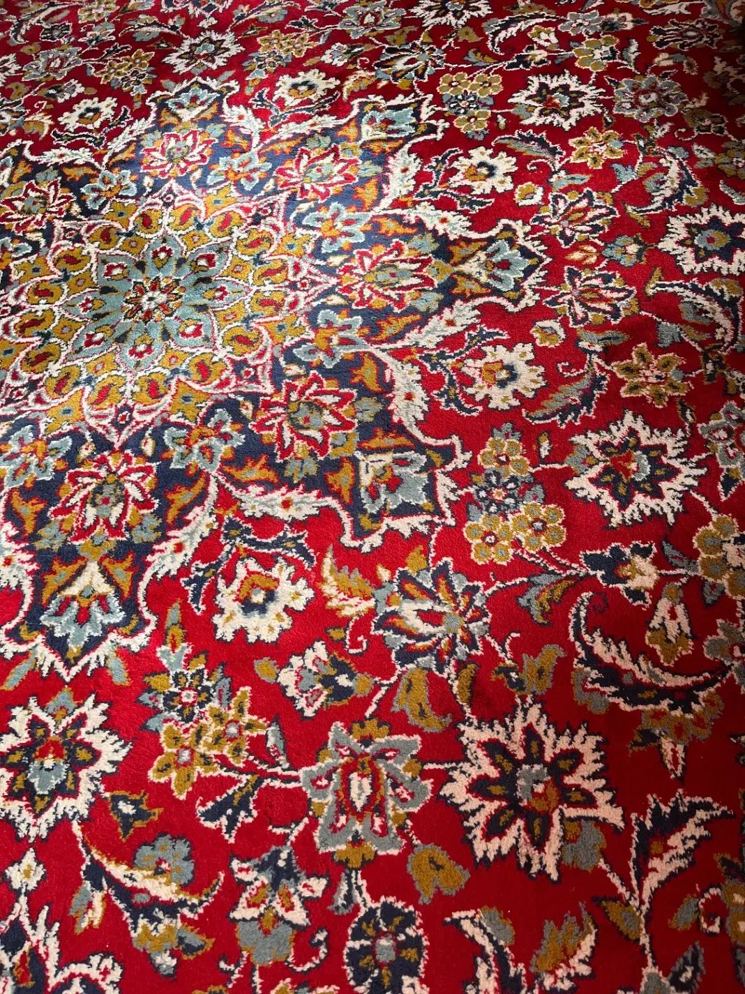 فرش قرمز نوستالژی ۱۲متری|فرش|کومله, |دیوار