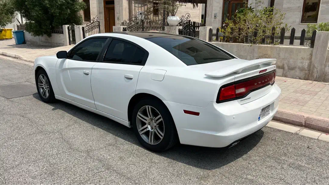 دوج شارجر ۲۰۱۳|خودرو سواری و وانت|کیش, |دیوار