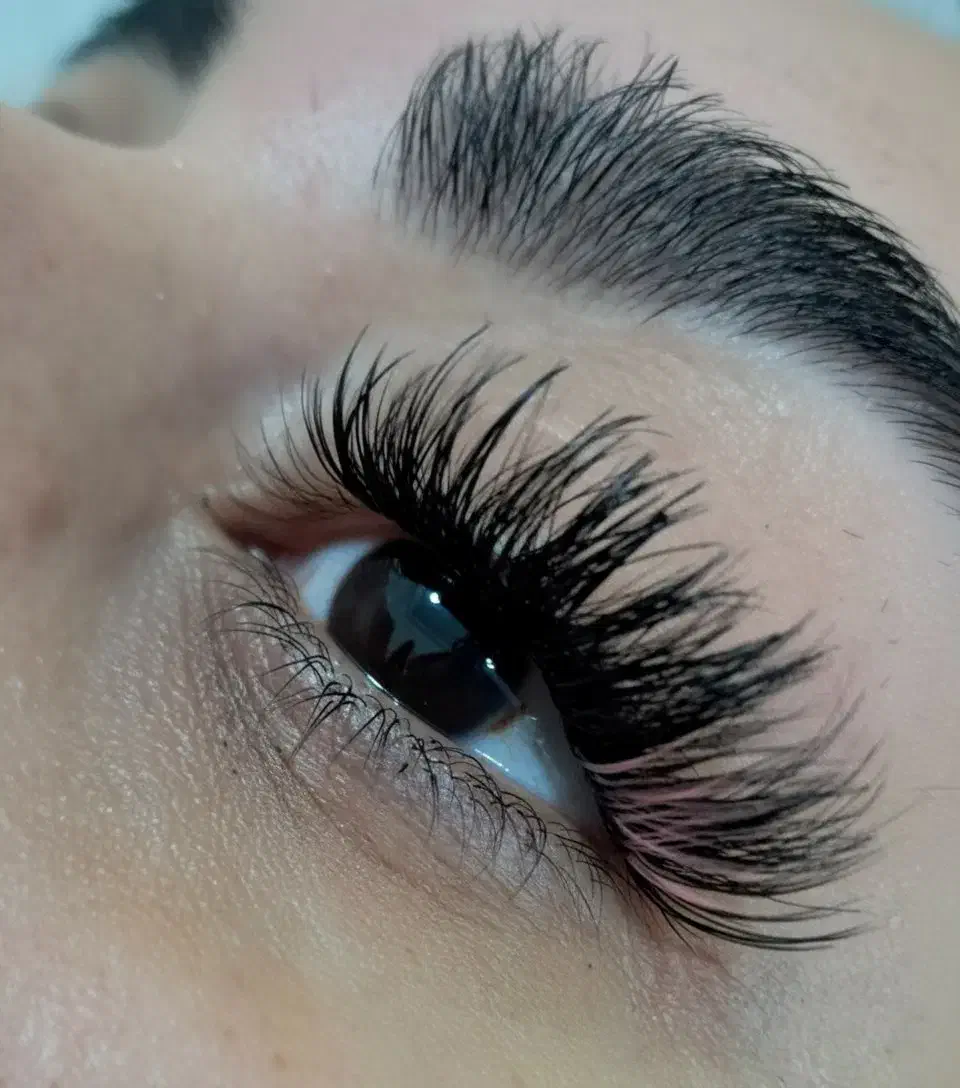 اکستنشن مژه|خدمات آرایشگری و زیبایی|گلبهار, شهر جدید گلبهار|دیوار