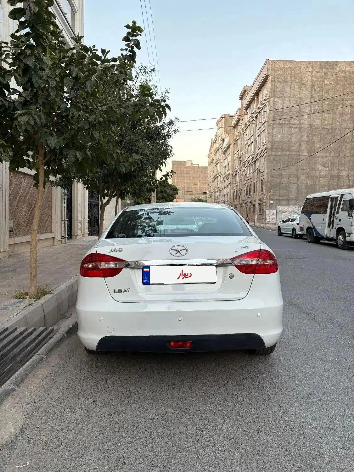 جک جی ۵ J5 اتوماتیک 1800cc مدل۱۳۹۳سنددست اول۱۵۸کار|خودرو سواری و وانت|اسلامشهر, شهرک مفیدی|دیوار