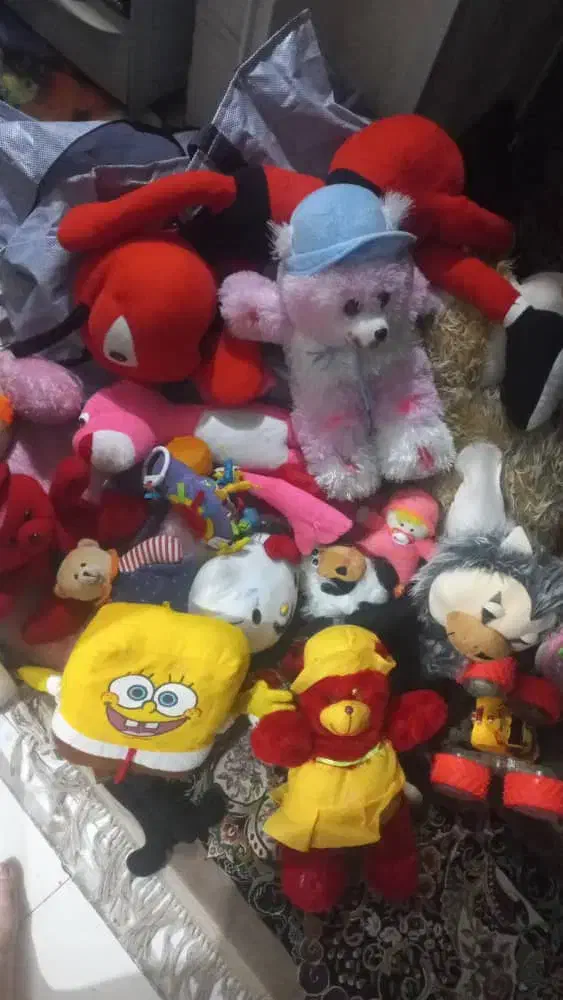 عروسکهای مختلف|اسباببازی بچه|اندیشه, اندیشه فاز ۱|دیوار