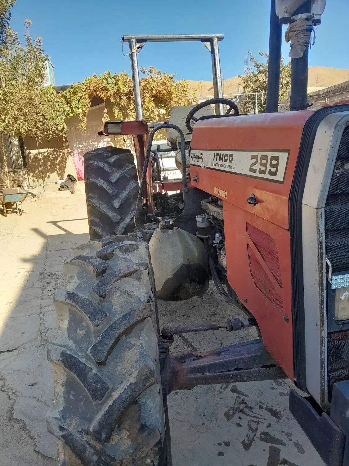 فروش تراکتور|خودرو سنگین|سنقر, |دیوار