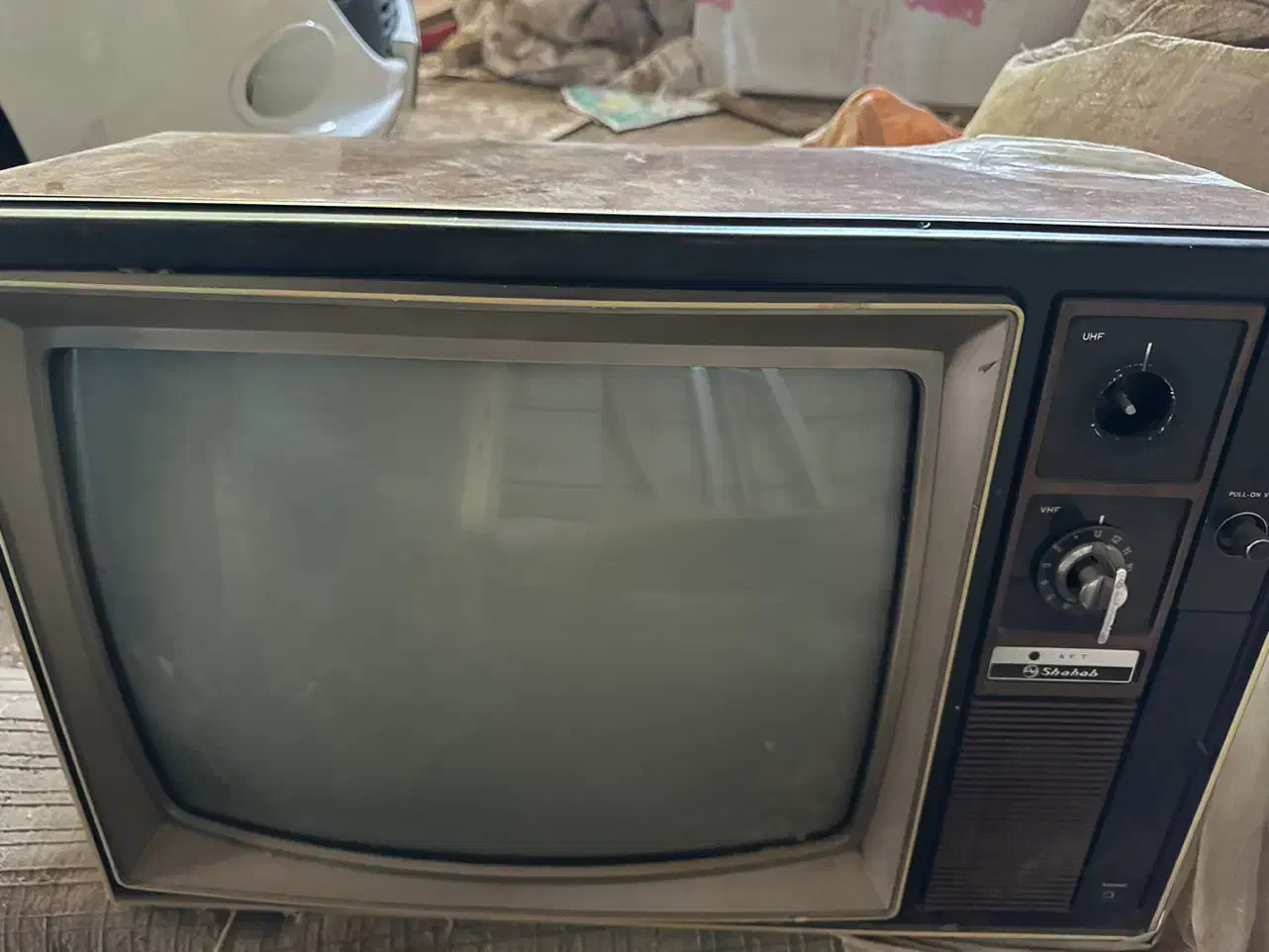 تلویزیون قدیمی شهاب|تلویزیون و پروژکتور|خرمدره, |دیوار