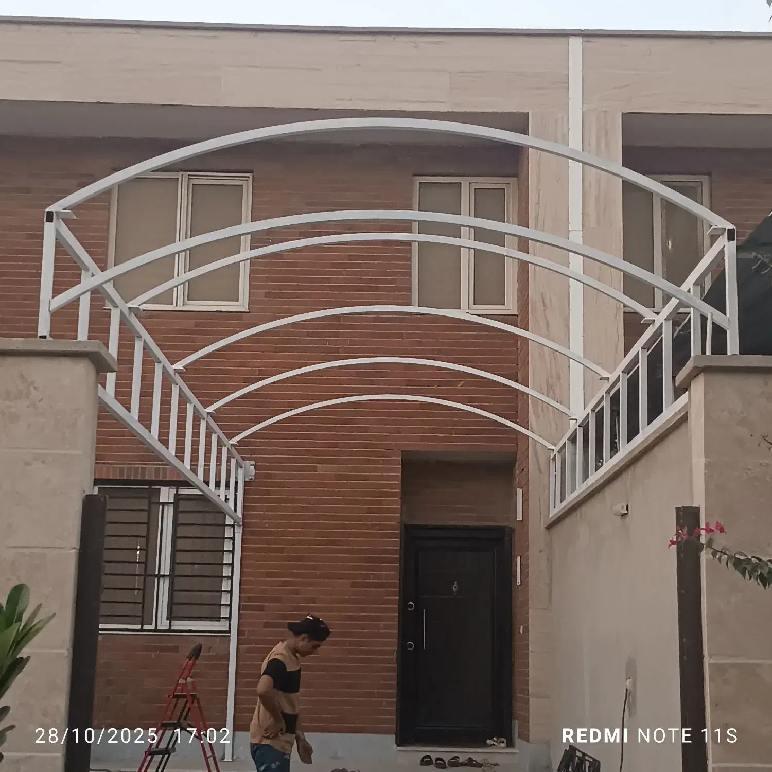 جوشکاری سیار ساخت انواع پله و سایبان سر در حیاط|خدمات پیشه و مهارت|بندرعباس, |دیوار