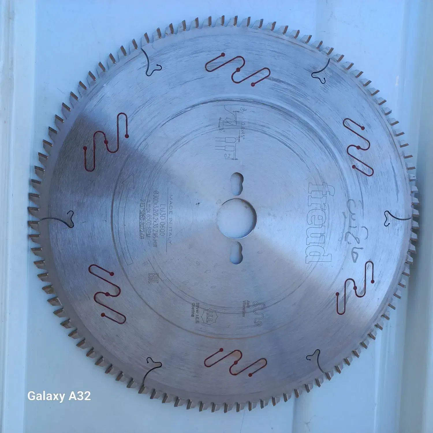 تیغه اره الماسهMDF فرود ۳۰۰×۹۶ ایتالیایی|ابزارآلات|شیراز, شهرک صنعتی شیراز|دیوار