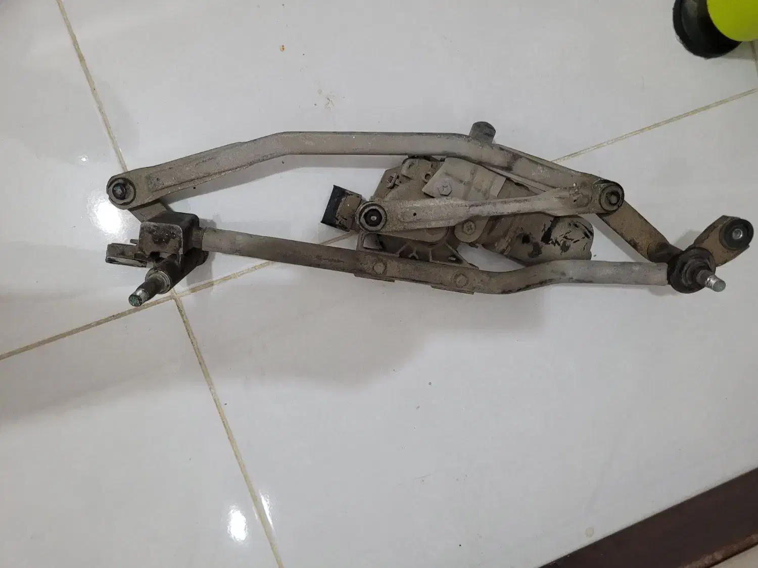 موتور و قیچی برف پاک کن رنو سفران .یک عدد اورجینال|قطعات یدکی و لوازم جانبی|چابهار, |دیوار