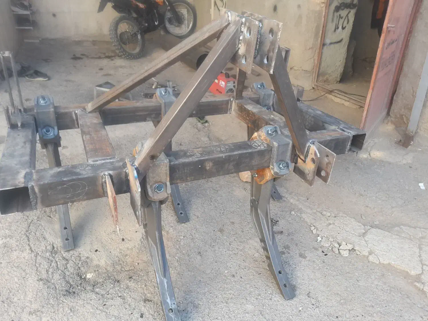 بیل تراکتورچیزل ۵و۷شاخه|قطعات یدکی و لوازم جانبی|اردبیل, |دیوار