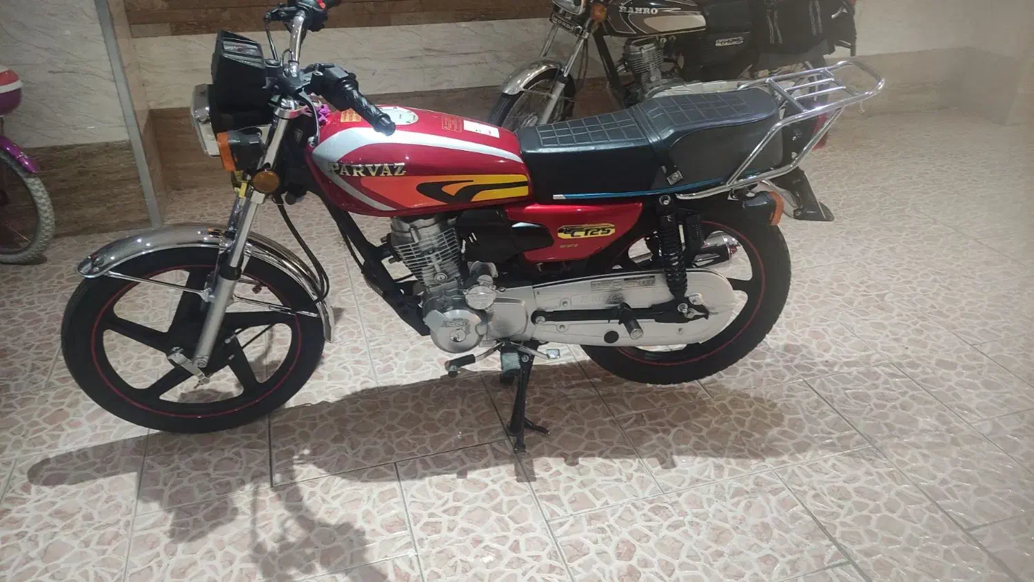 موتور پرواز 125 استارتی|موتورسیکلت|اصفهان, کوجان|دیوار