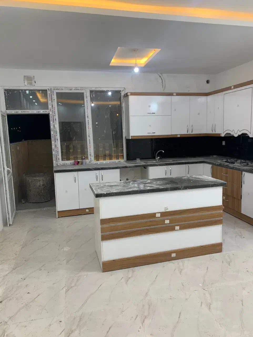 اپارتمان ۹۵ متر دوخواب نوساز پارکینگ اسانسور|فروش آپارتمان|مشهد, کوی المهدی|دیوار