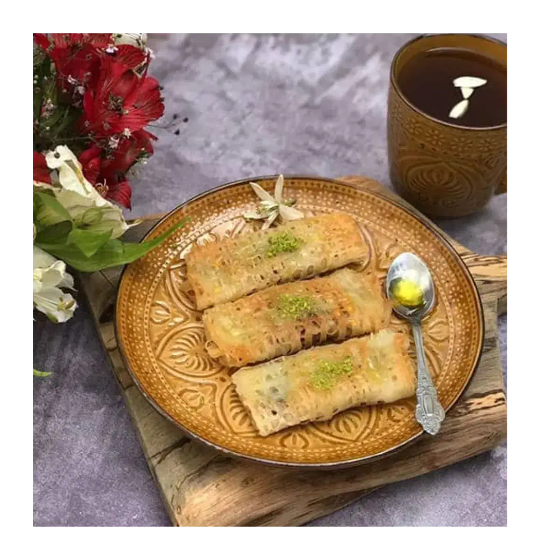 رشته و خشکار محلی و کیک خانگی|خوردنی و آشامیدنی|رشت, گلزاران|دیوار