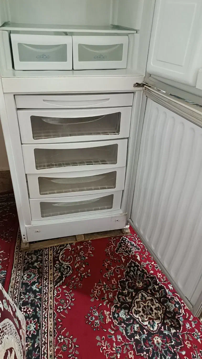 یخچال سالم سالم بدون تعمیر|یخچال و فریزر|مشهد, طبرسی شمالی|دیوار