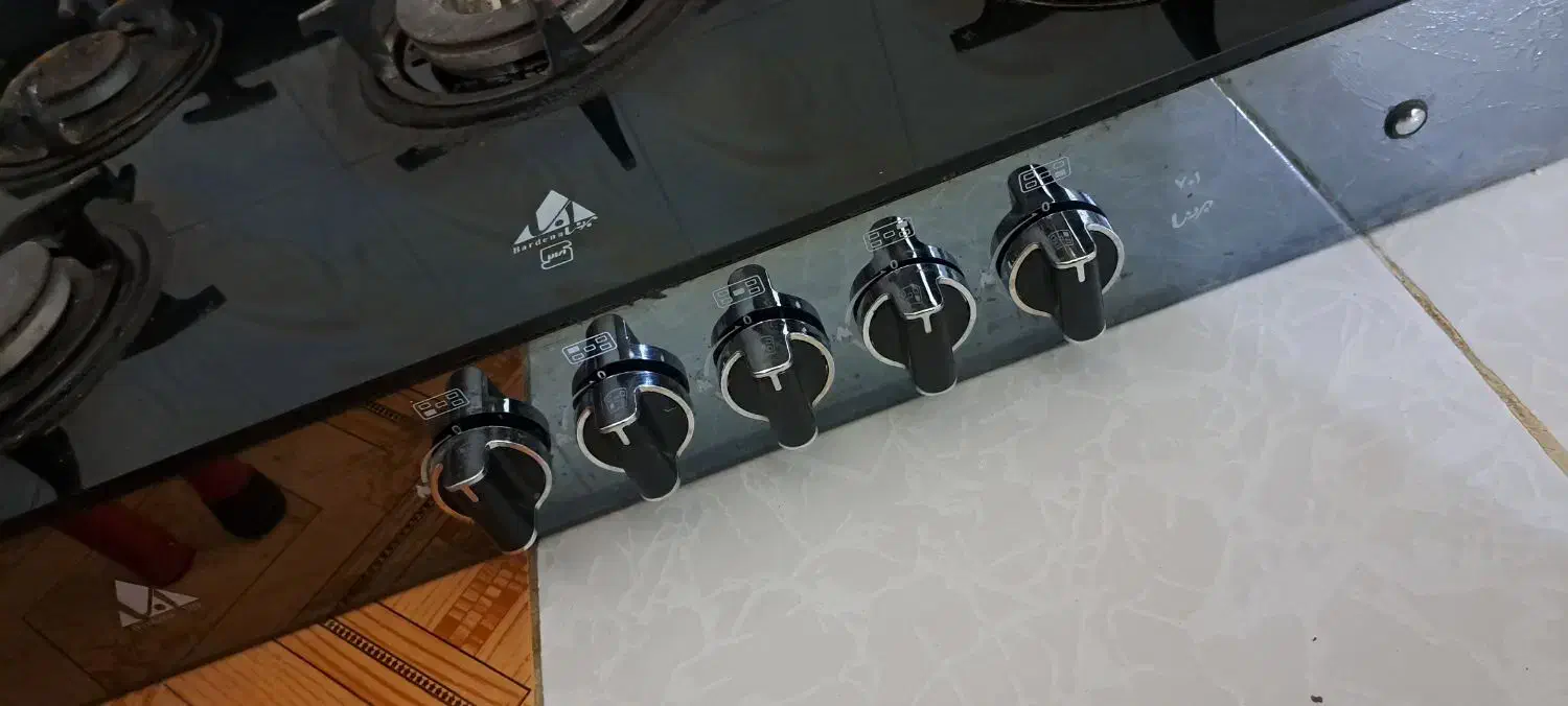 گاز پنج شعله شیشه ای جنس خوب|اجاق گاز و لوازم برقی پخت‌وپز|علی‌آباد کتول, |دیوار