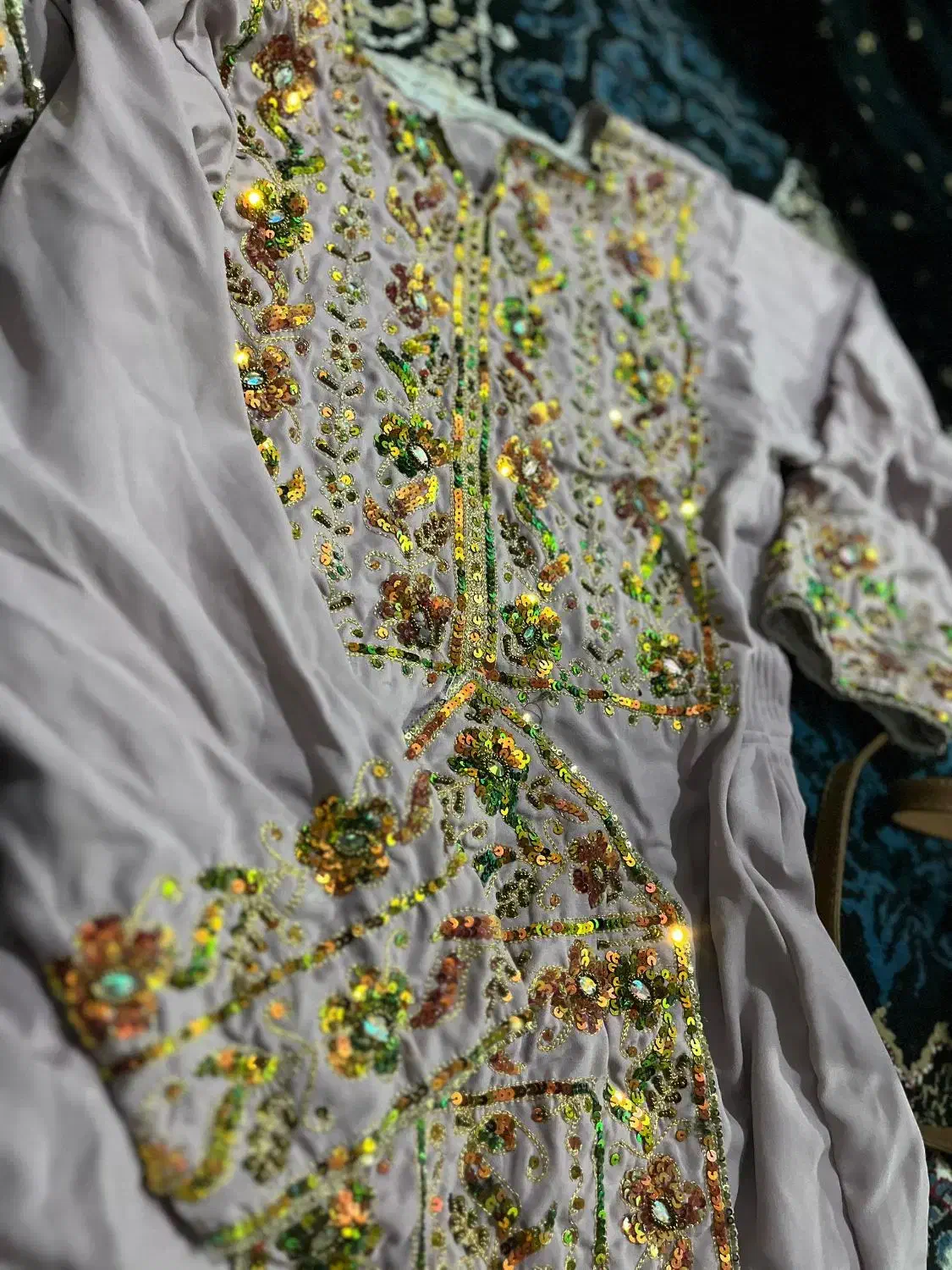 لباس دست دوز فروشی|لباس|سراوان, |دیوار