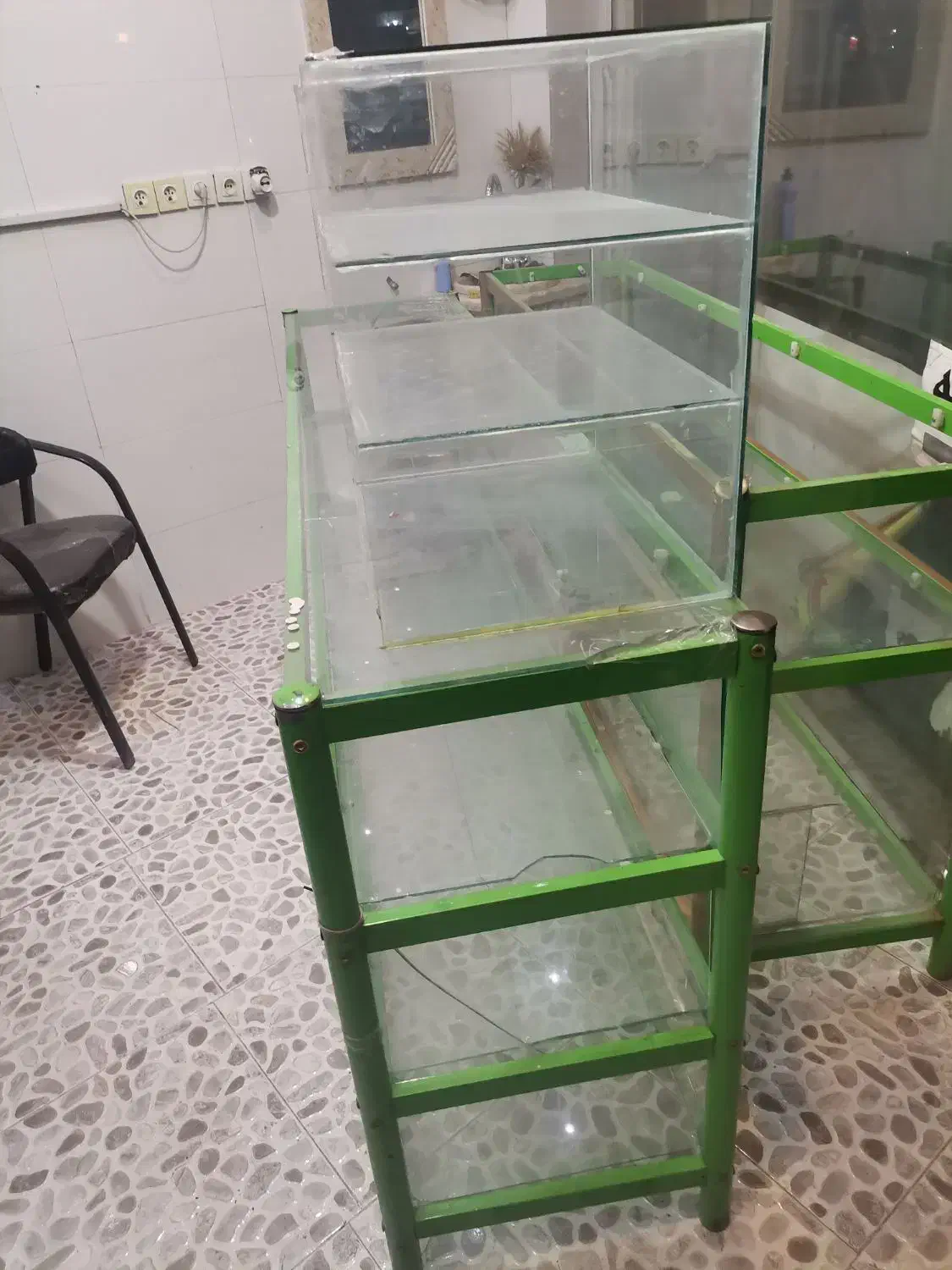 ویترین|فروشگاه و مغازه|قم, علی آباد سعدگان|دیوار