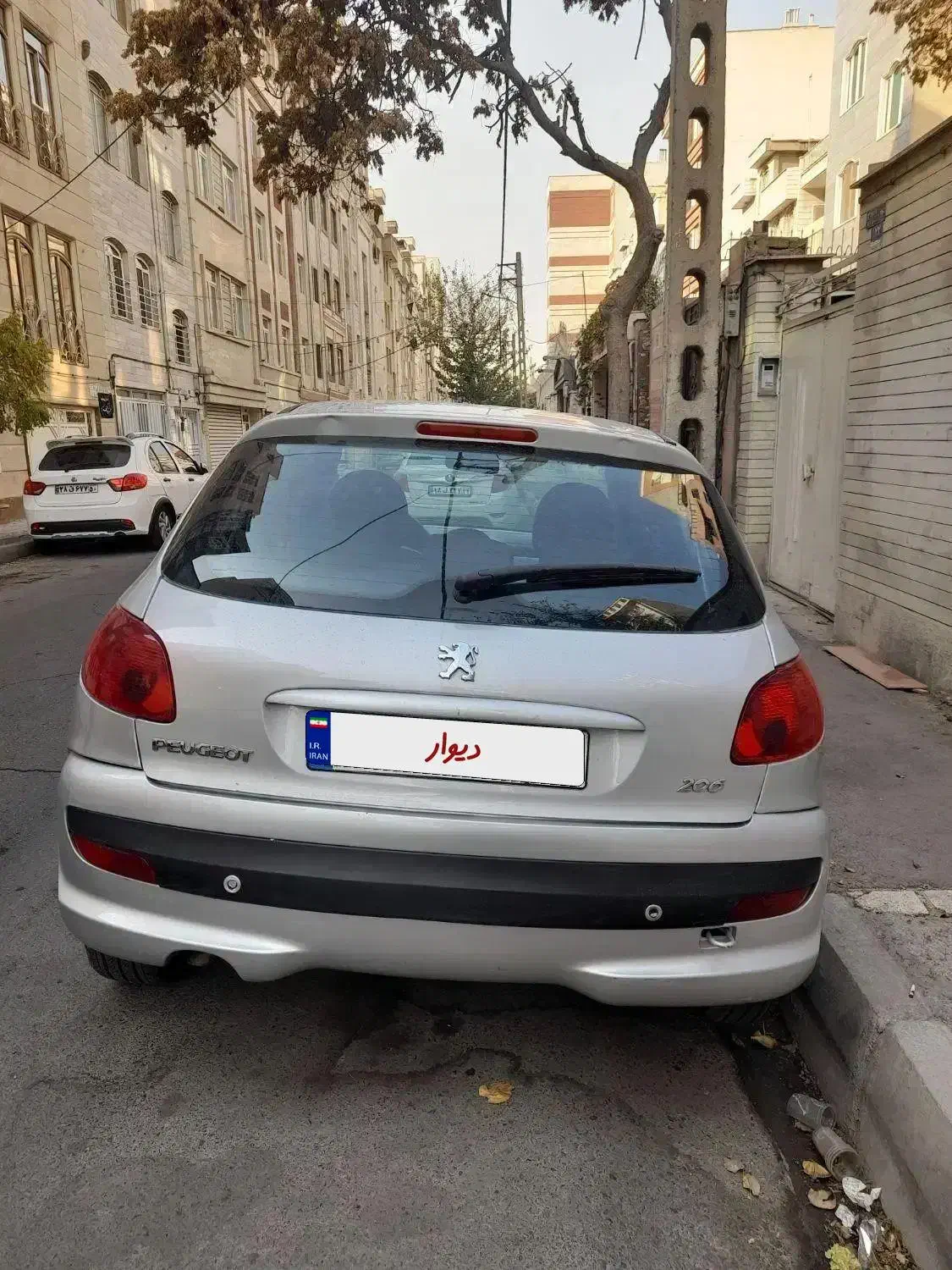 پژو ۲۰۶ تیپ ۵ مدل ۹۷|خودرو سواری و وانت|تهران, دولاب|دیوار