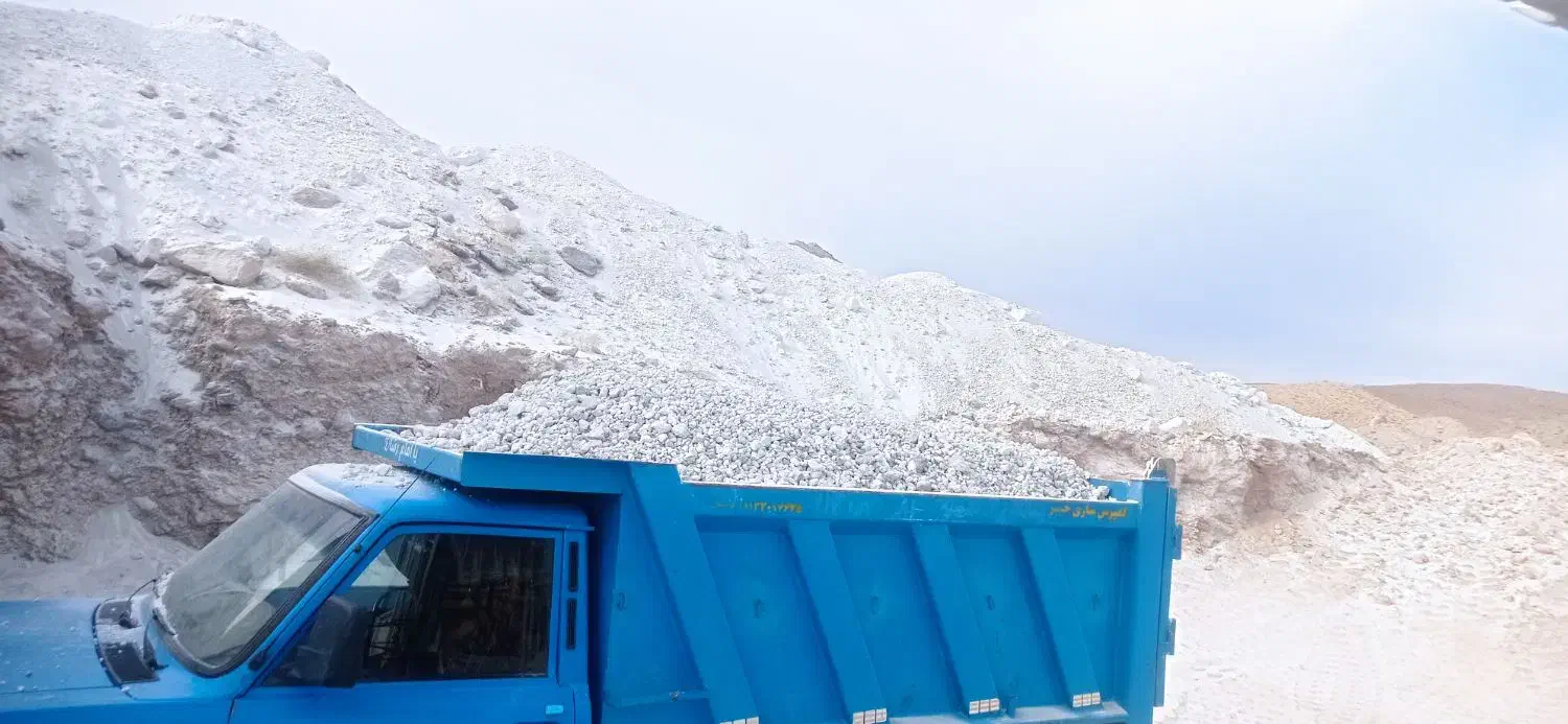 حمل نخاله ماسه آجر 3تنی و خاور و... نیسان کمپرسی|خدمات حمل و نقل|یزد, |دیوار