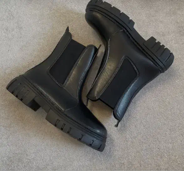 بوت دخترونه نو نو نیم بوت سایز38|کیف، کفش، کمربند|ری, سیزده آبان|دیوار