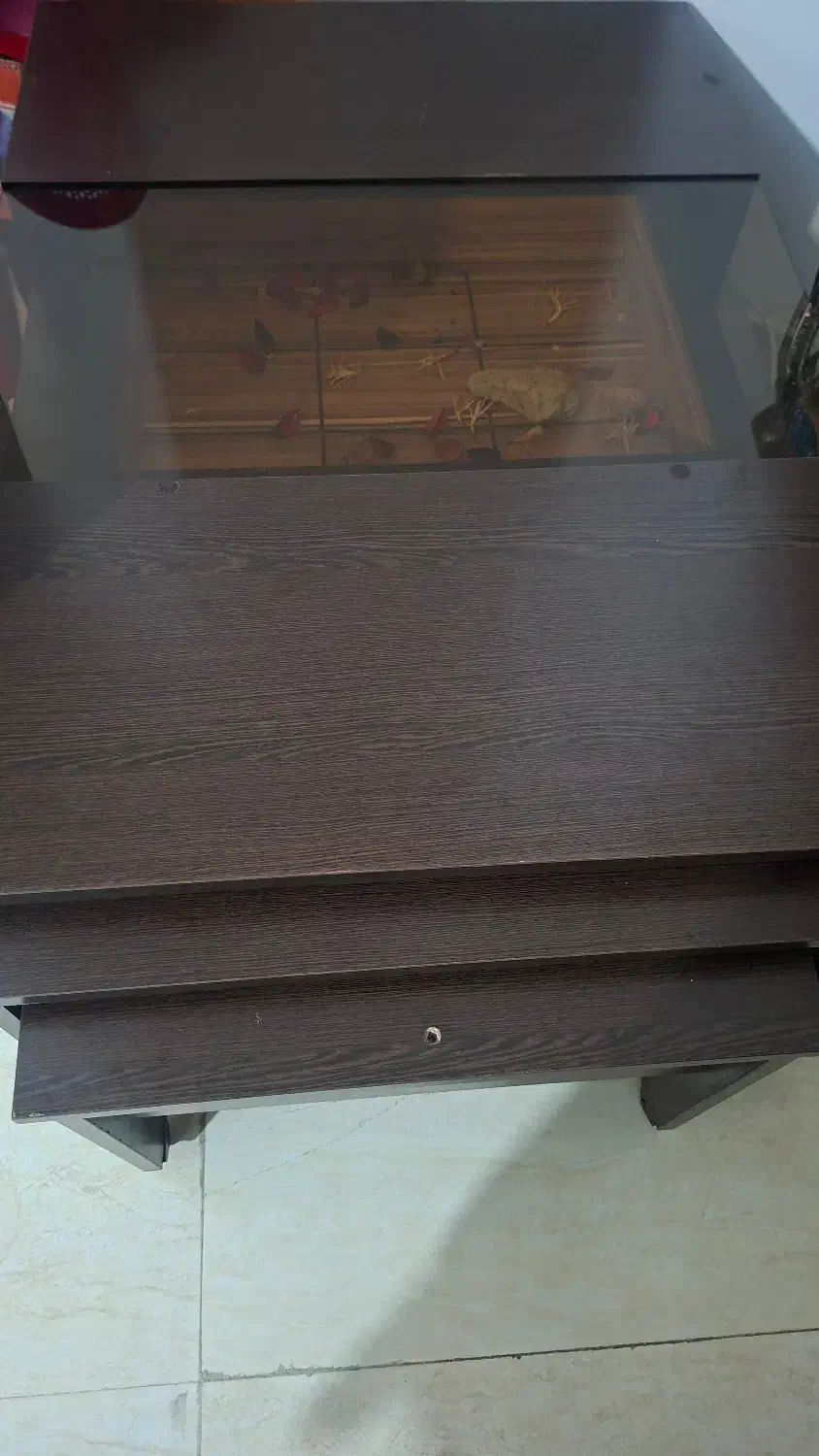 میز جلو مبلی با ۴ تا عسلی|مبلمان خانگی و میز عسلی|ساوه, |دیوار