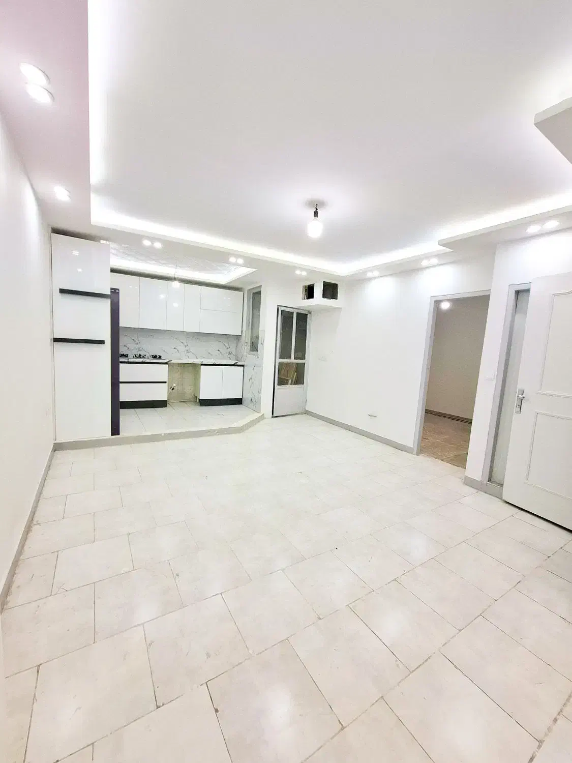 50متر/نوسازی شده/طبقه اول/مناسب عروس داماد/قائمیه|فروش آپارتمان|اسلامشهر, شهرک قائمیه|دیوار