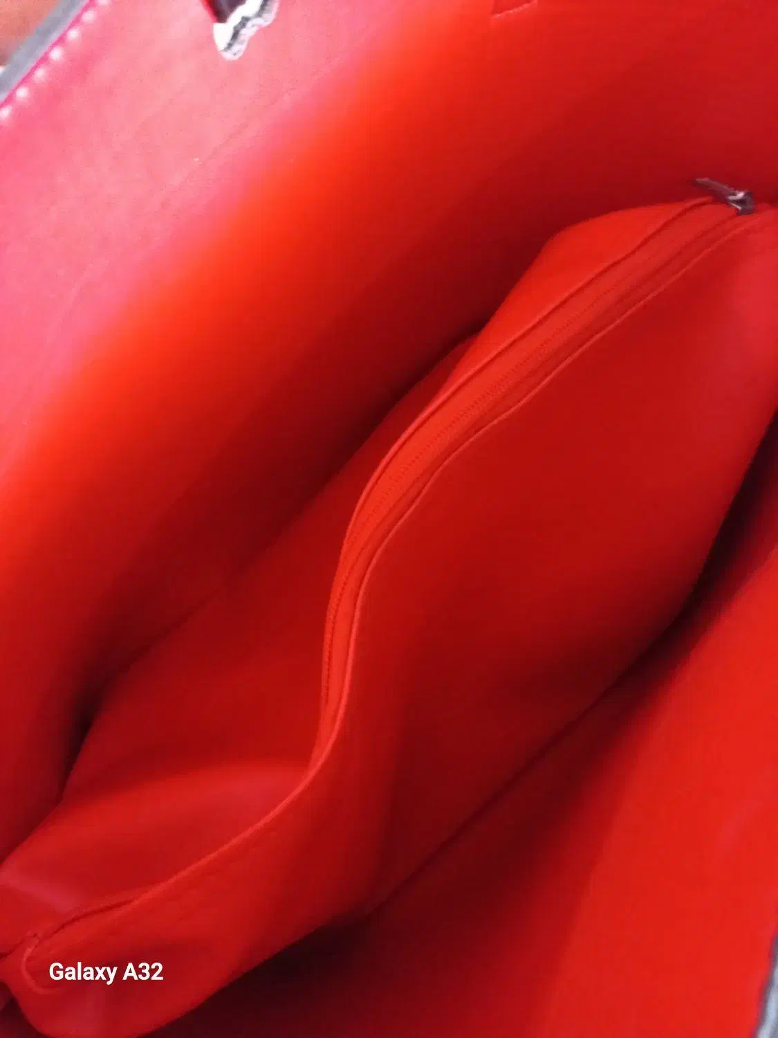 کیف|کیف، کفش، کمربند|مشهد, رسالت|دیوار