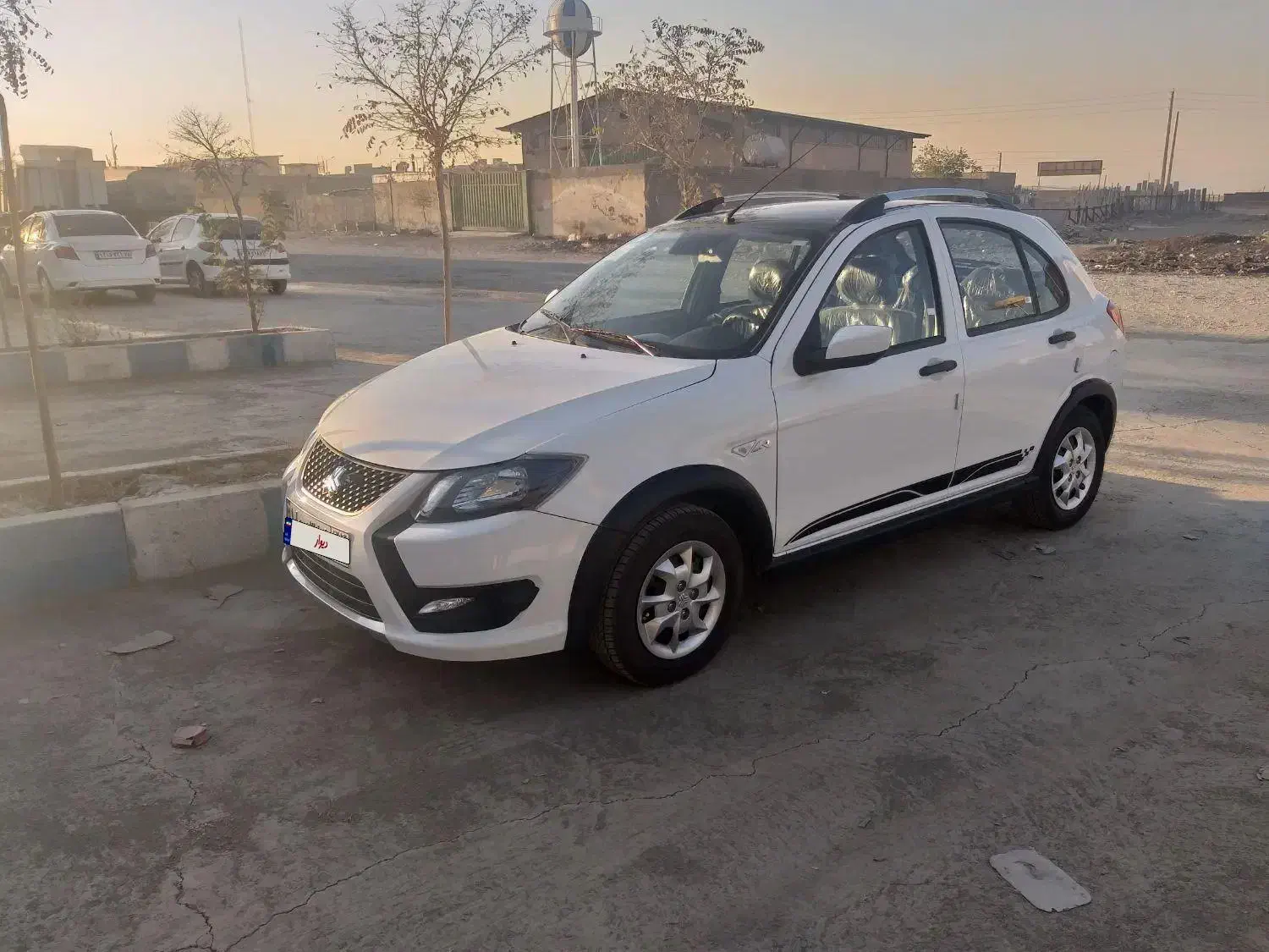 کویک آر اس ۸۵ گانه تیر۱۴۰۴ تقریبا صفر|خودرو سواری و وانت|هشتگرد, شهرک ایران خودرو|دیوار