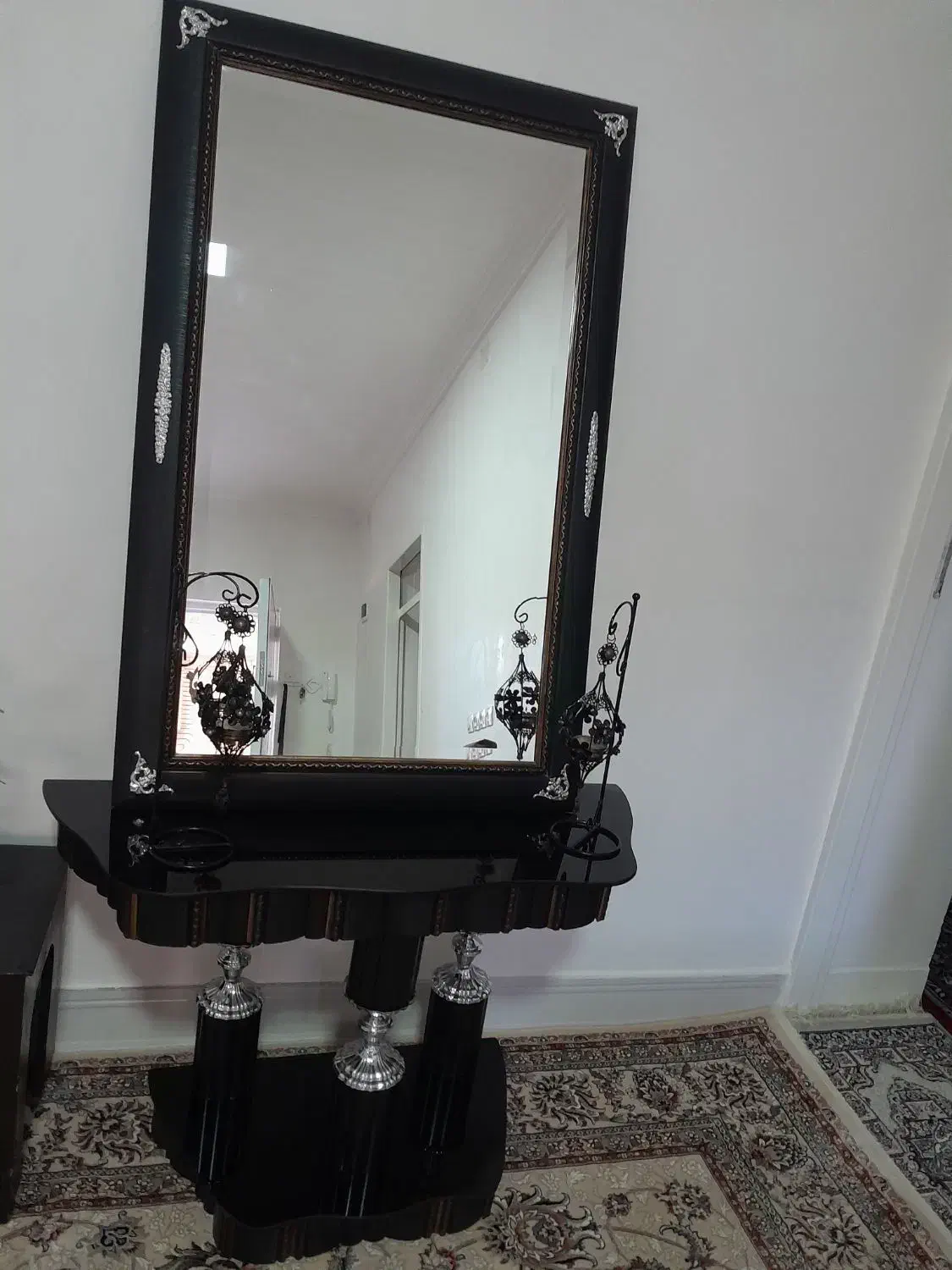 اینه و کنسول با شمعدان|بوفه، ویترین، کنسول|اندیمشک, |دیوار