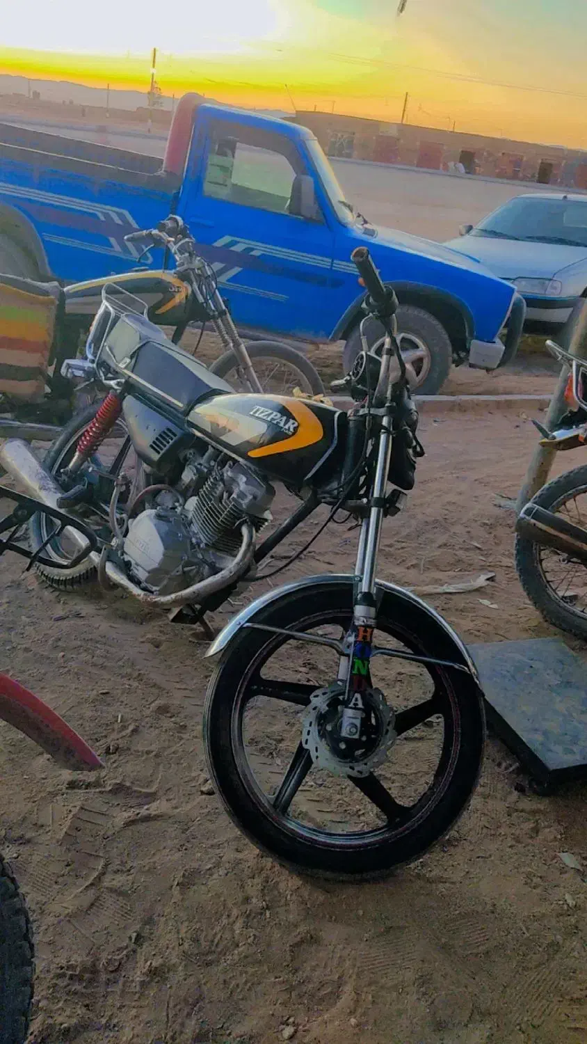 موتور ۲۰۰ دست زاز بدون صدا رعنگ  اسپورت|موتورسیکلت|کورین, |دیوار